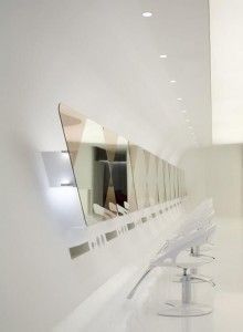 Peluqueria tonos blancos
